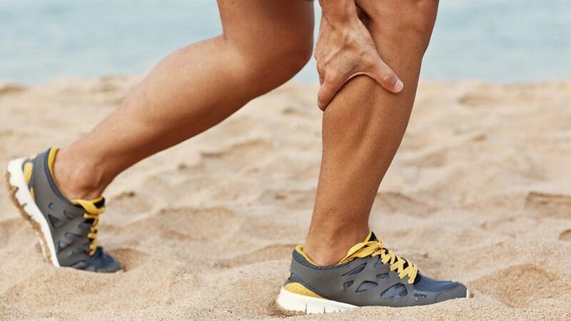 درمان آسیب به عضلات پشت ساق پا با فیزیوتراپی