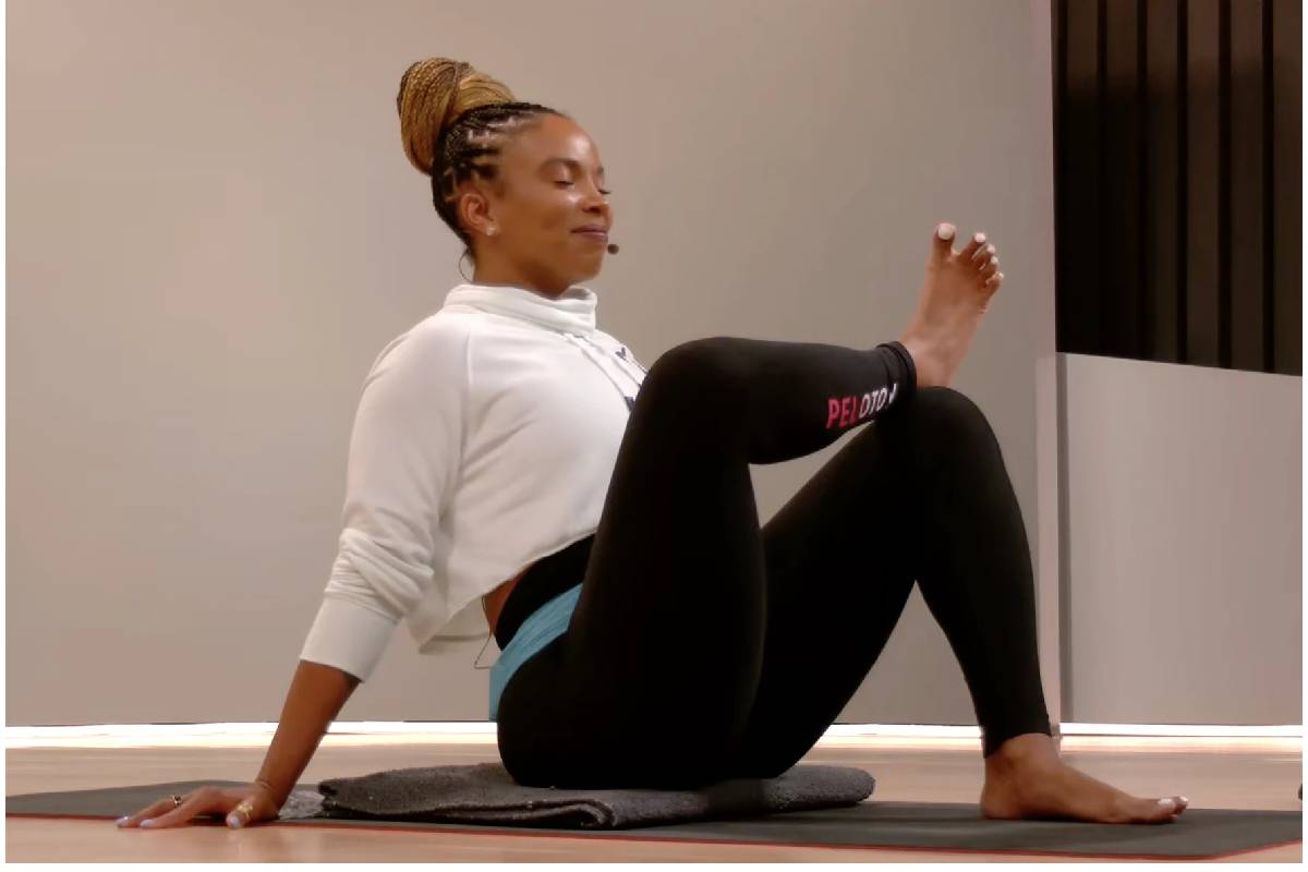 کشش عضلات سرینی