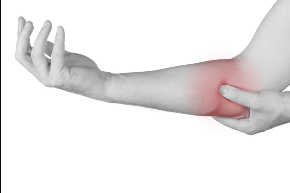 علت درد آرنج دست