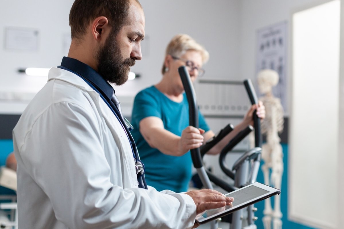 کاربرد دوچرخه ثابت در فیزیوتراپی