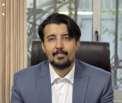 فیزیوتراپیست محسن بیات